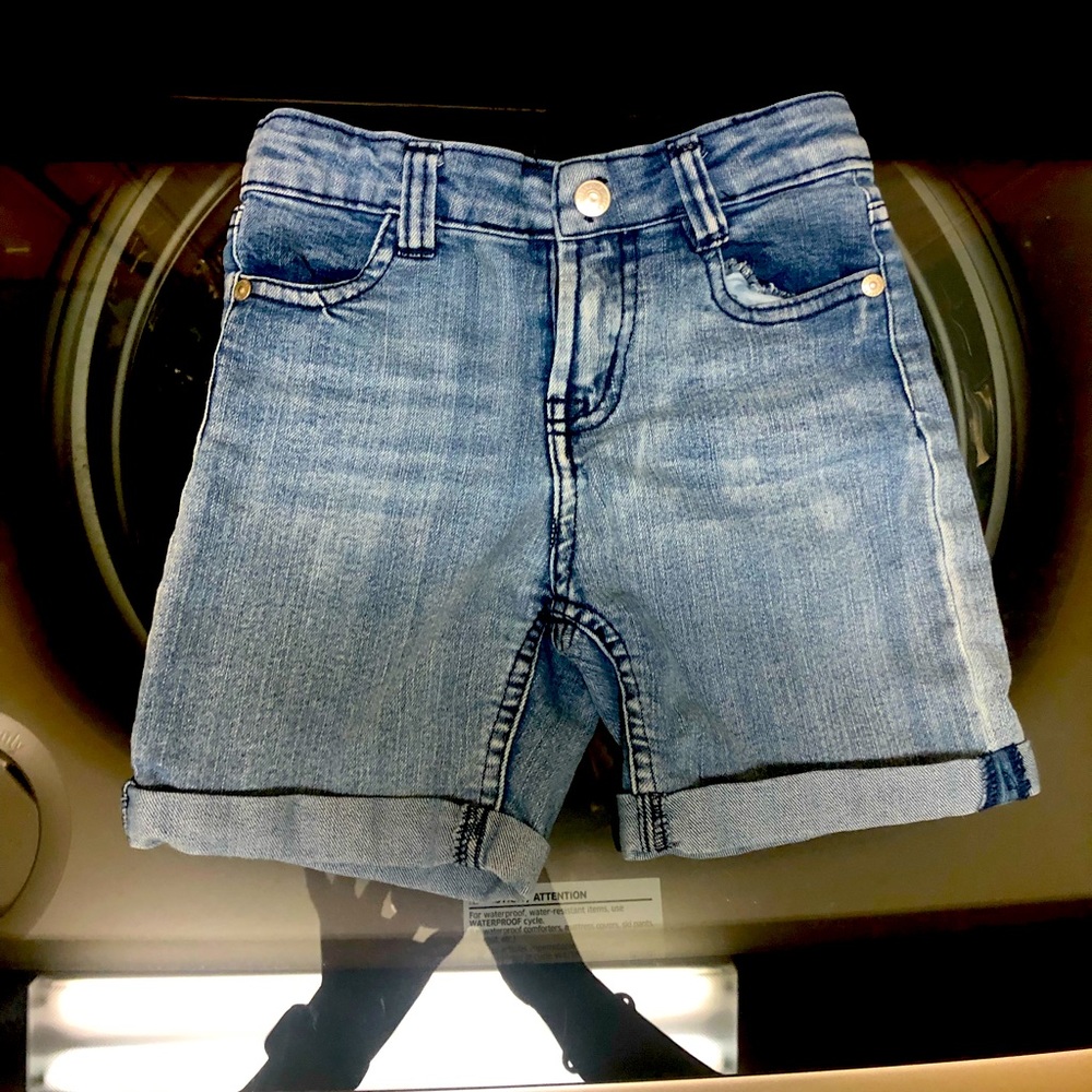 Jeans shorts 4T
